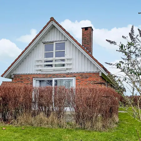 3 Bedroom Gorgeous In *